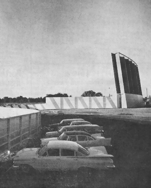 Miracle Mile Drive-In Theatre - Screen And Fence